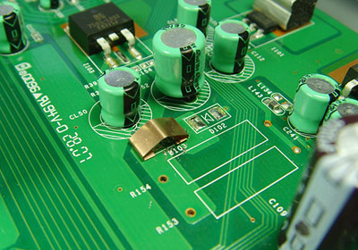 Conducting electromagnetic wave shielding and grounding functions with the finger strip gasket mounted on the PCB